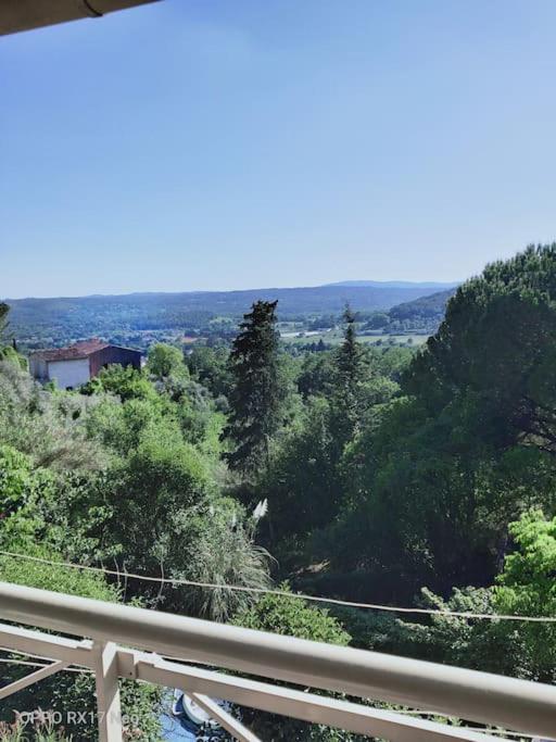 Appartement Au Coeur Du Village De Callian מראה חיצוני תמונה