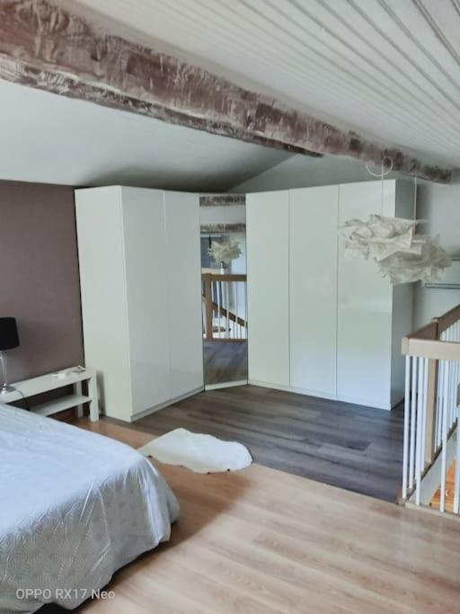 Appartement Au Coeur Du Village De Callian מראה חיצוני תמונה