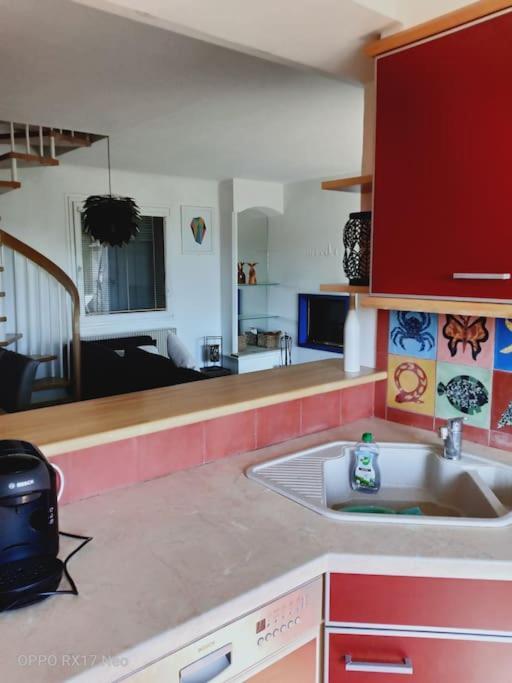 Appartement Au Coeur Du Village De Callian מראה חיצוני תמונה