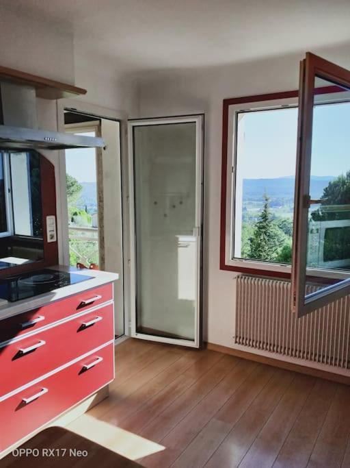 Appartement Au Coeur Du Village De Callian מראה חיצוני תמונה